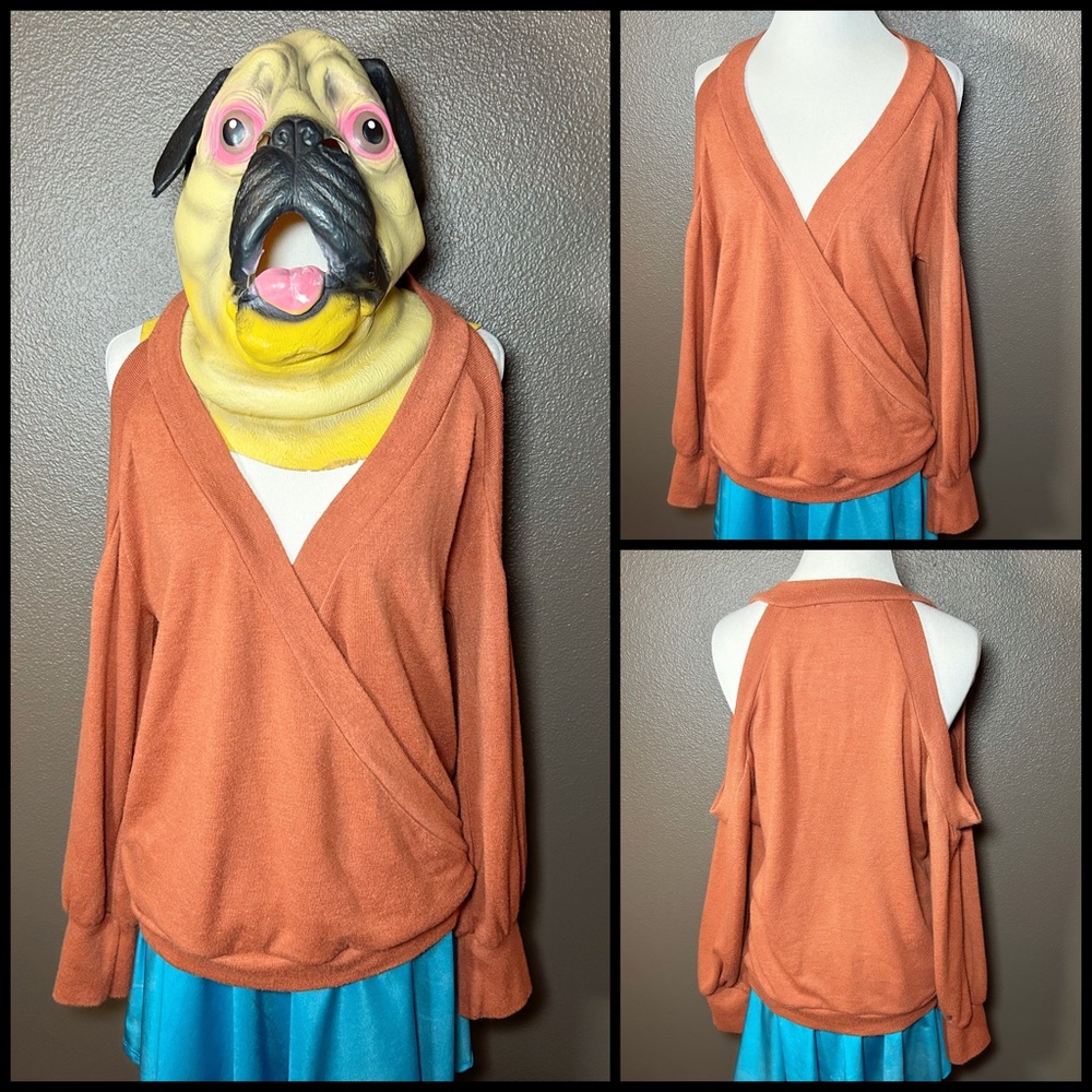 WILLOW & ROOT, peekaboo shoulder blouse!!
